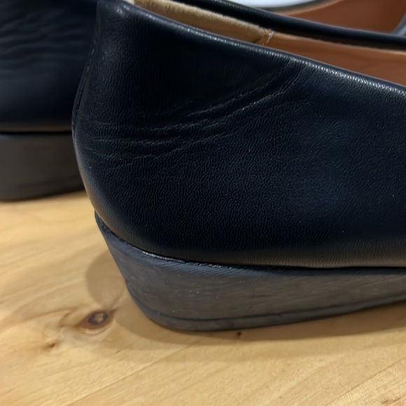 Love Brand Women’s Black Slip-on Loafers - size 43 - Picture 5 of 7